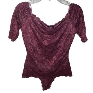 GUESS Bodysuit XXS Dara Off Shoulder Lace Cheeky Top Feminine coquette y2k New